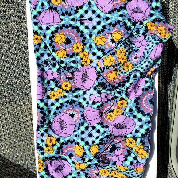 LuLaRoe leggings and tops - Picture 7 of 13